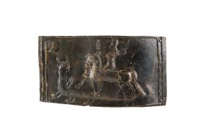 Ejder Bezemeli Kemer Aynalığı, Bronz, Urartu Dönemi, MÖ 7. yy.